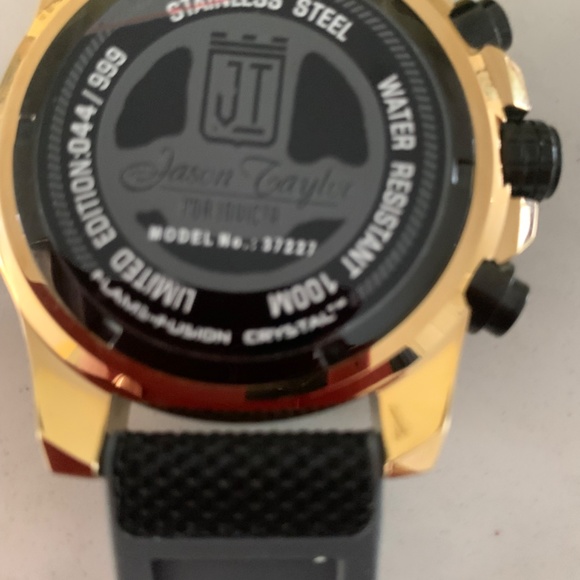 Men’s Watch - Picture 4 of 4